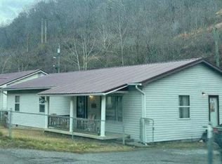 3107 Buffalo Creek Rd, Amherstdale, WV 25607