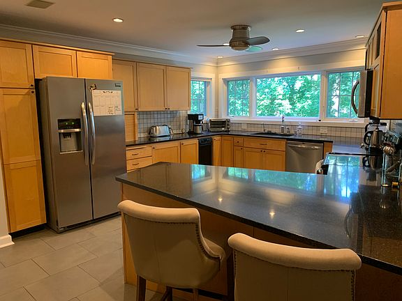 black granite, ss appliances