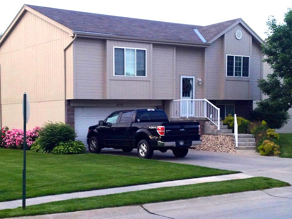 1st image of 14530 Wirt St