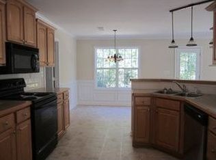 165 River Birch Dr, Oxford, GA