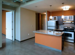 17 Williams St SW APT 102, Grand Rapids, MI 49503