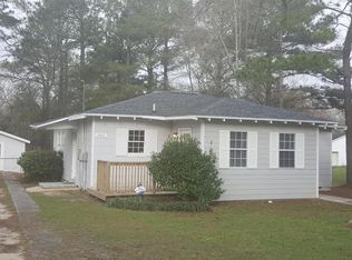 682 Main St, Chipley, FL 32428