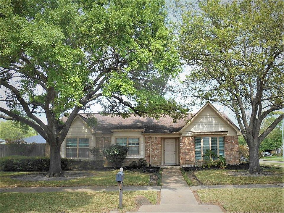 1st image of 12202 Scottsdale Dr