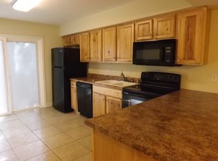 30 Mimosa Dr APT 2, Franklin, NC 28734