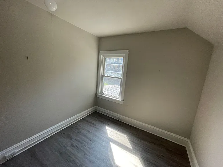 14005 Scioto Ave — Photo 15
