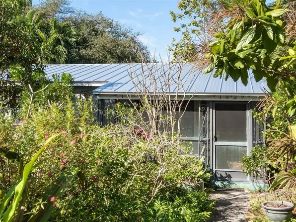 1529 NE 1st Ave, Fort Lauderdale, FL 33304