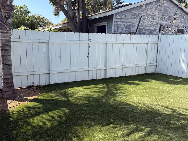 313 Eucalyptus St #313 — Photo 8