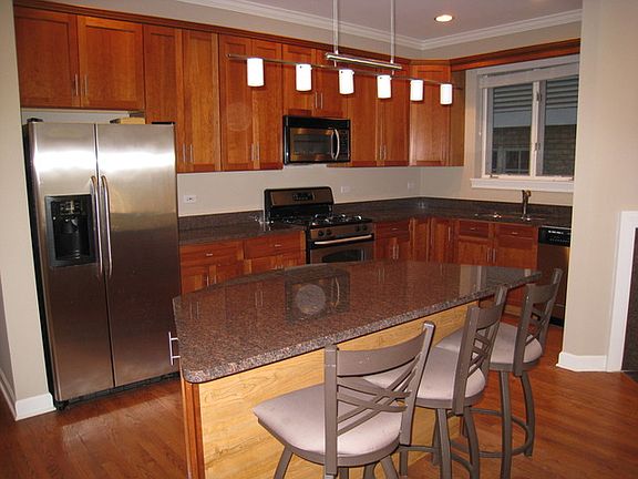 5th image of 1522 N Cleveland Ave #1
