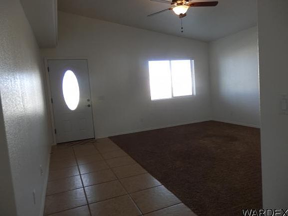 3rd image of 2356 Palisades Dr