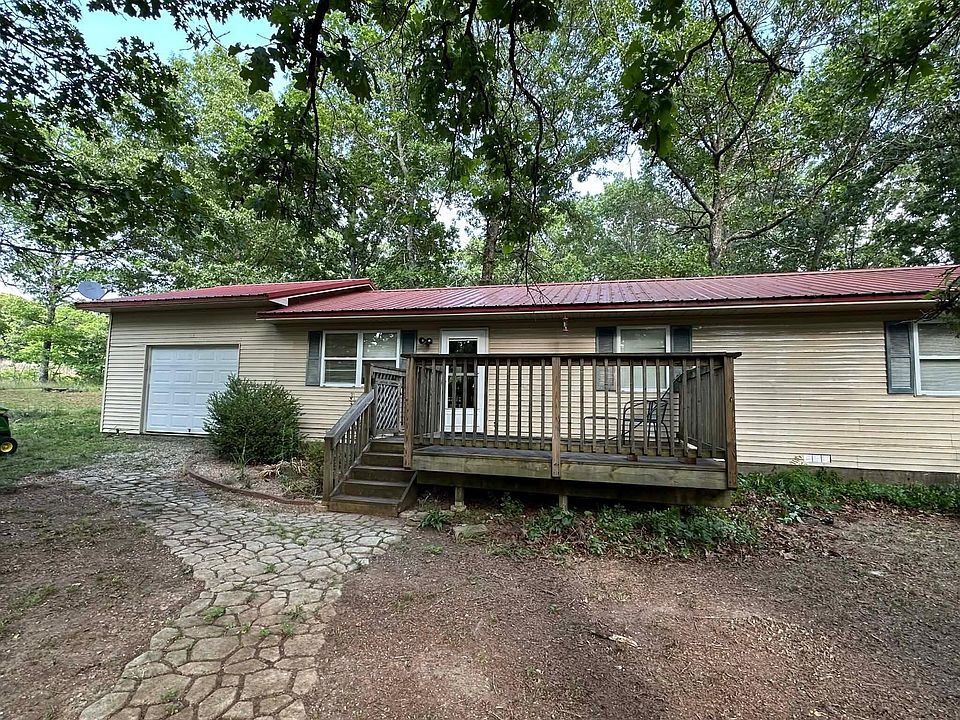2nd image of 9592 County Road 7530