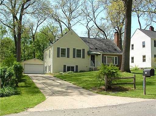 1st image of 203 Sylvan Glen Dr