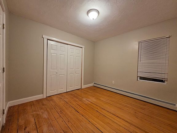 5th image of 152 Washington St #2
