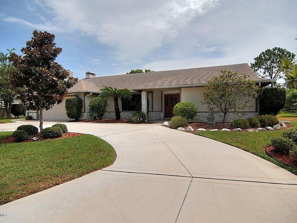 1st image of 377 Crystal Lake Dr
