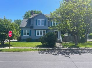 528 Lindbergh Ave, Stroudsburg, PA 18360