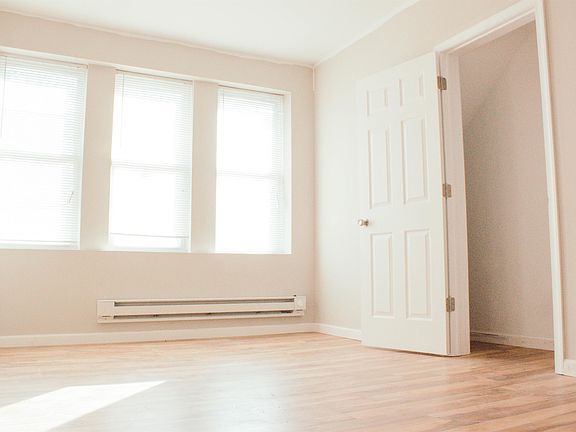 2nd image of 6135 W Oxford St Floor 2