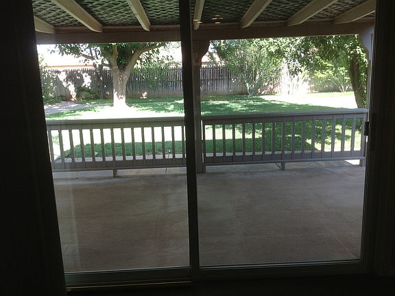view to backyard 