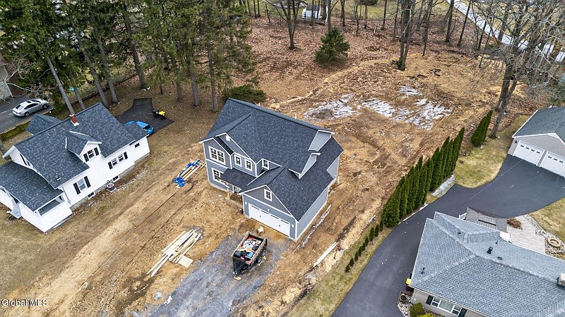 4th image of 218 Consaul Road