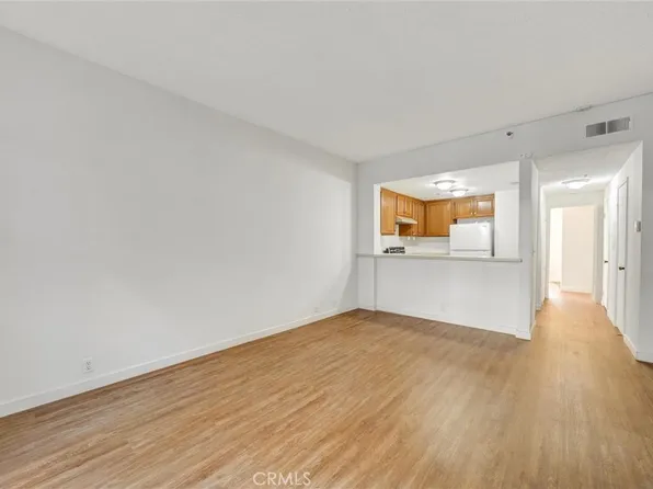 730 W 4th St Unit 311, Long Beach, CA 90802