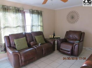 506 Commodore St, Pratt, KS 67124