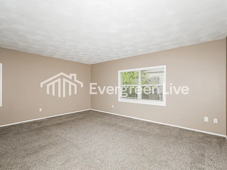 6114 Wedgewood Way — Photo 8
