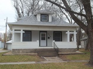 210 E Marion St, Monroe, IA 50170