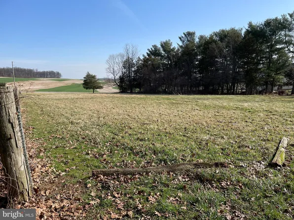 14180 Hyson School Rd, Stewartstown, PA 17363