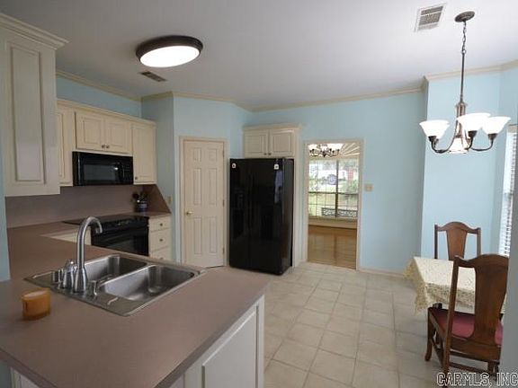 5th image of 1910 Cherrybend Dr