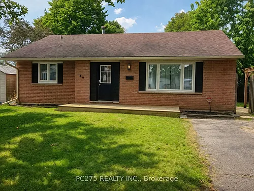 49 Caprice Cres Photo 1