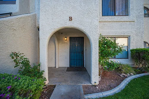 1406 Santa Margarita St #B Photo 1
