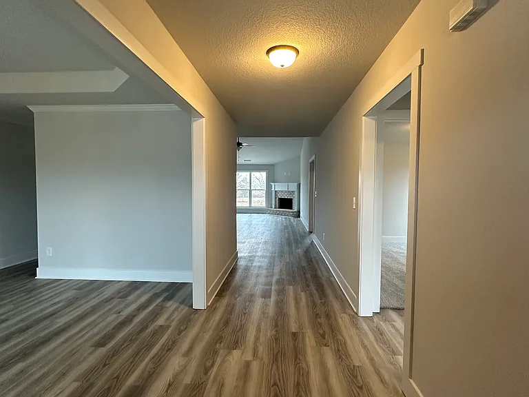 348 Dove Field Dr — Photo 2