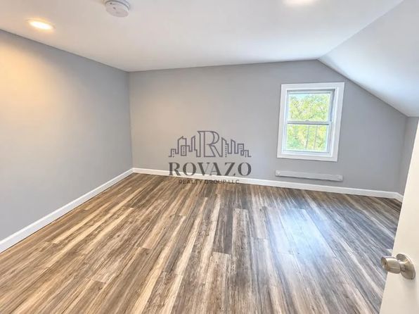 42 Crawford St #3