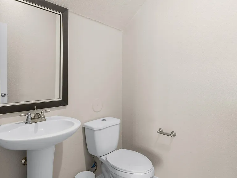 380 Canyon Vista Dr — Photo 7