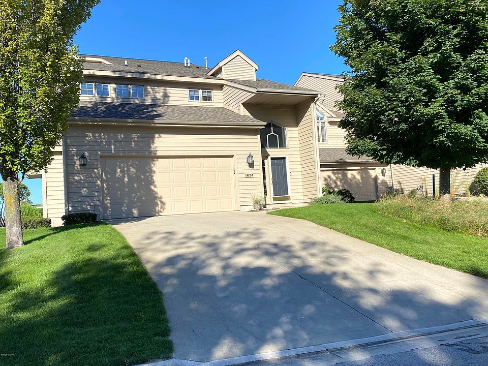 1st image of 1634 W Harbour Towne Cir #139A