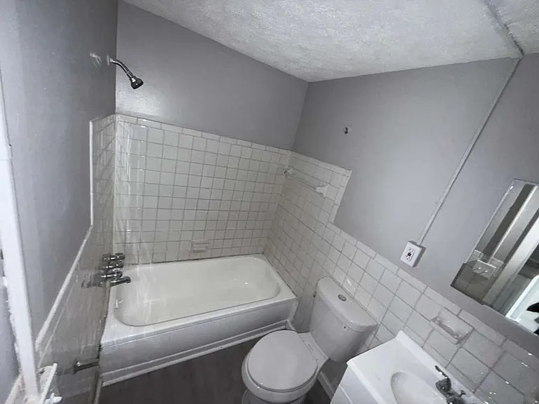 13420 Euclid Ave — Photo 47