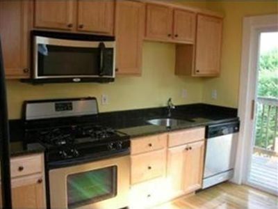 88 N Main St APT 6, Westford, MA, 01886