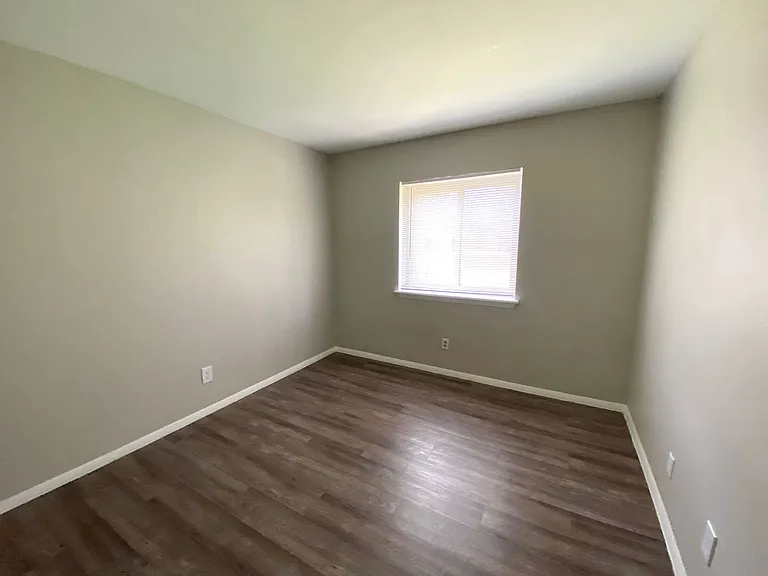 Peoria Flats - New Mgmt - New Name - Fresh Upgrades — Photo 11