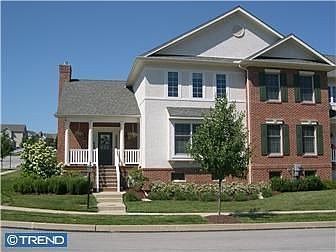 2nd image of 460 Fairmont Dr