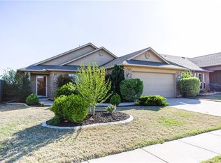 2804 NW 183rd St, Edmond, OK 73012