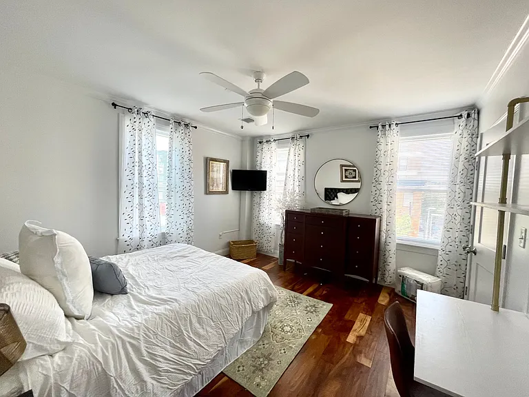 1008 Tremont St #5 — Photo 24