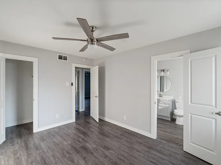 2717 Patricia Ln #B — Photo 13