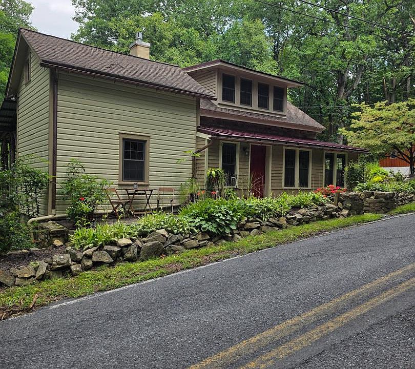 1st image of 45 Wetzel Rd