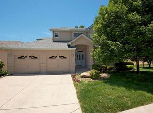 2469 S Newcombe St, Lakewood, CO 80227