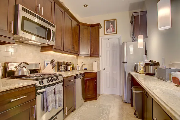 Rented by Corcoran | media 4