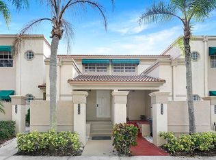 6528 Via Regina, Boca Raton, FL 33433