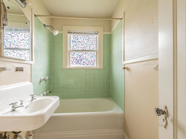 503 Fulton Ave — Photo 5