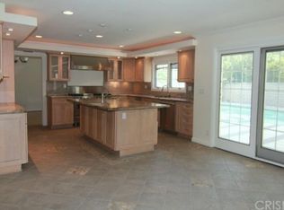 23018 Vose St, West Hills, CA 91307