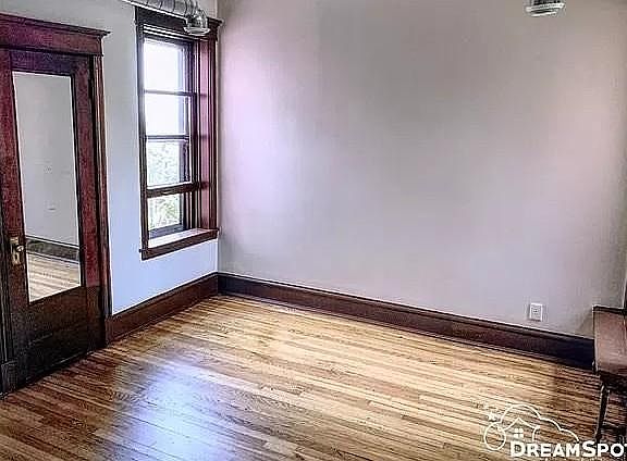 3rd image of 5120 S Michigan Ave #1N