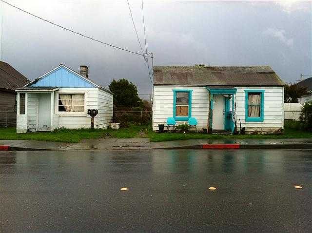 2nd image of 129 9th St