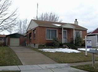 571 E Leona Dr, South Ogden, UT 84403