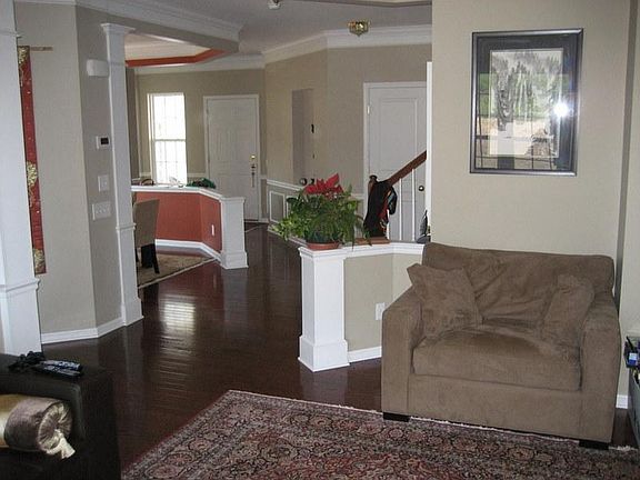 4th image of 33 N Calder Way